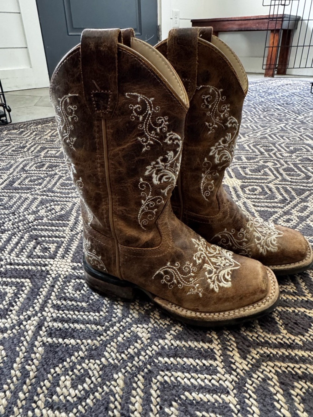 Brown Embroidered Western Cowgirl Boots - kids